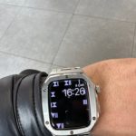 Luxury metal case for the Apple Watch photo review