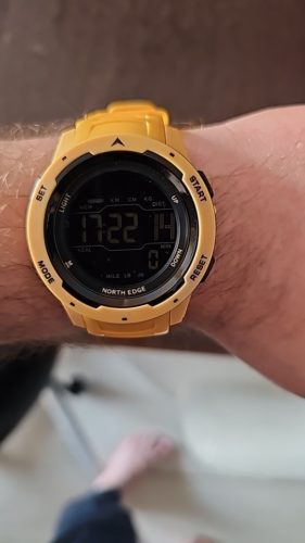 NORTH EDGE Herren Digitaluhr photo review