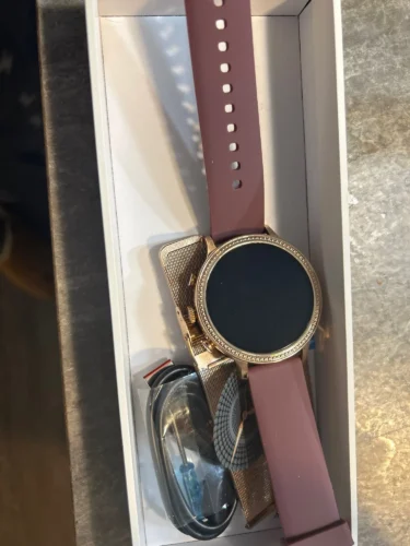 Camelia SmartWatch photo review